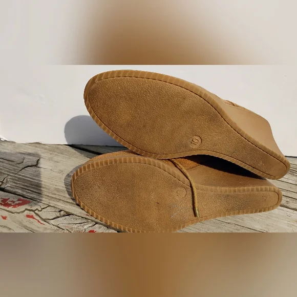 Wedge MERONA Ankle Boots Women's Sz 9 Lace Up 3.5" Heels Tan Faux Leather - Picture 9 of 14